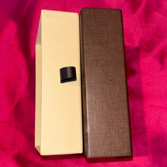 Louis Vuitton Box - Picture 5 of 6